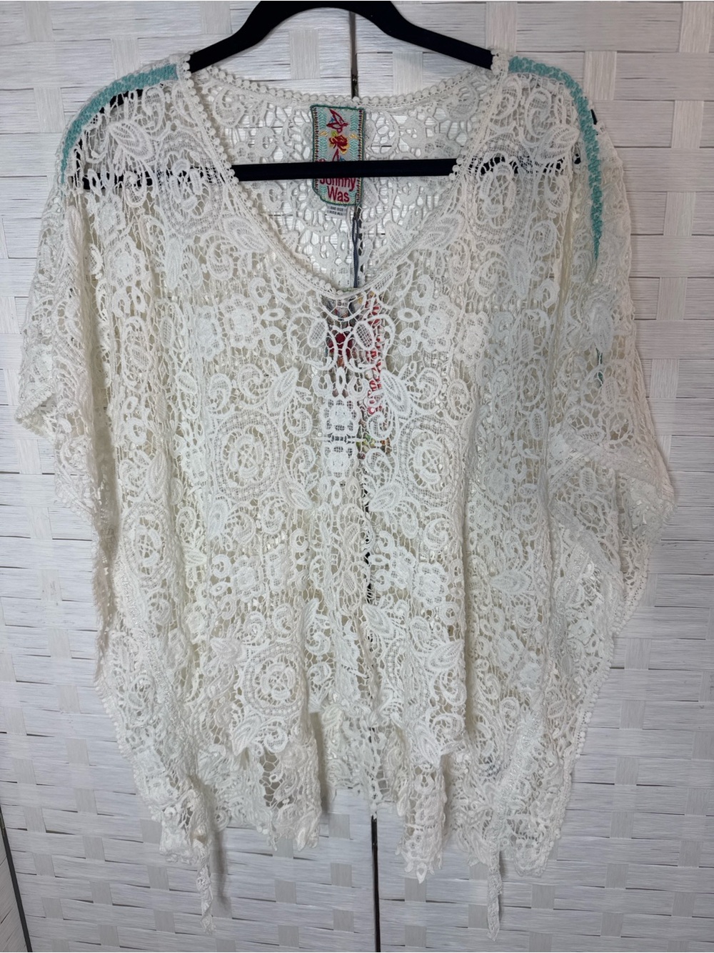 Johnny Was Bohemian Lace Poncho Top Floral Crochet Cream/Ivory Scalloped Hem OS - Picture 2 of 13